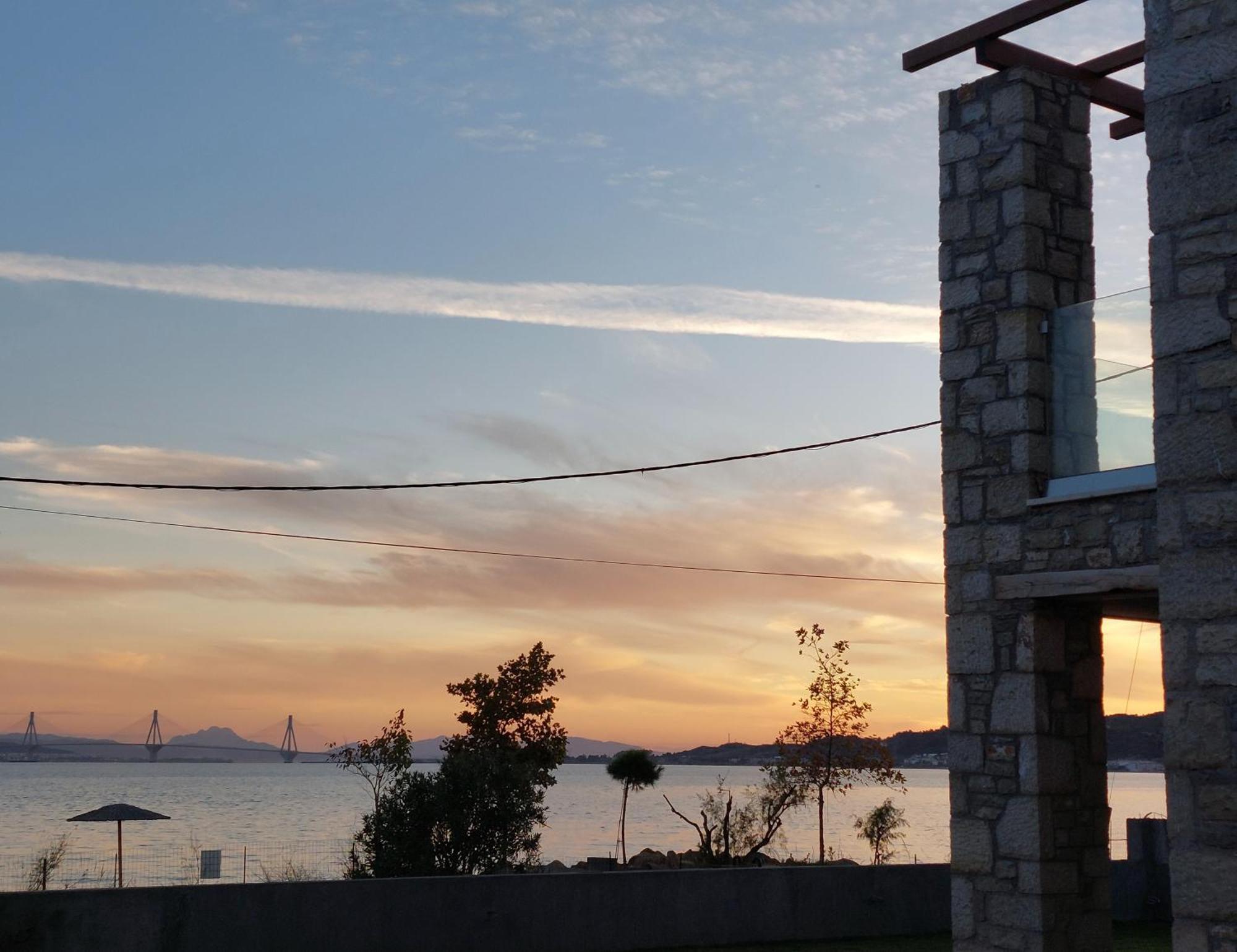 Santa Domenica Nafpaktos - Rooms And Apartments By The Sea Ngoại thất bức ảnh