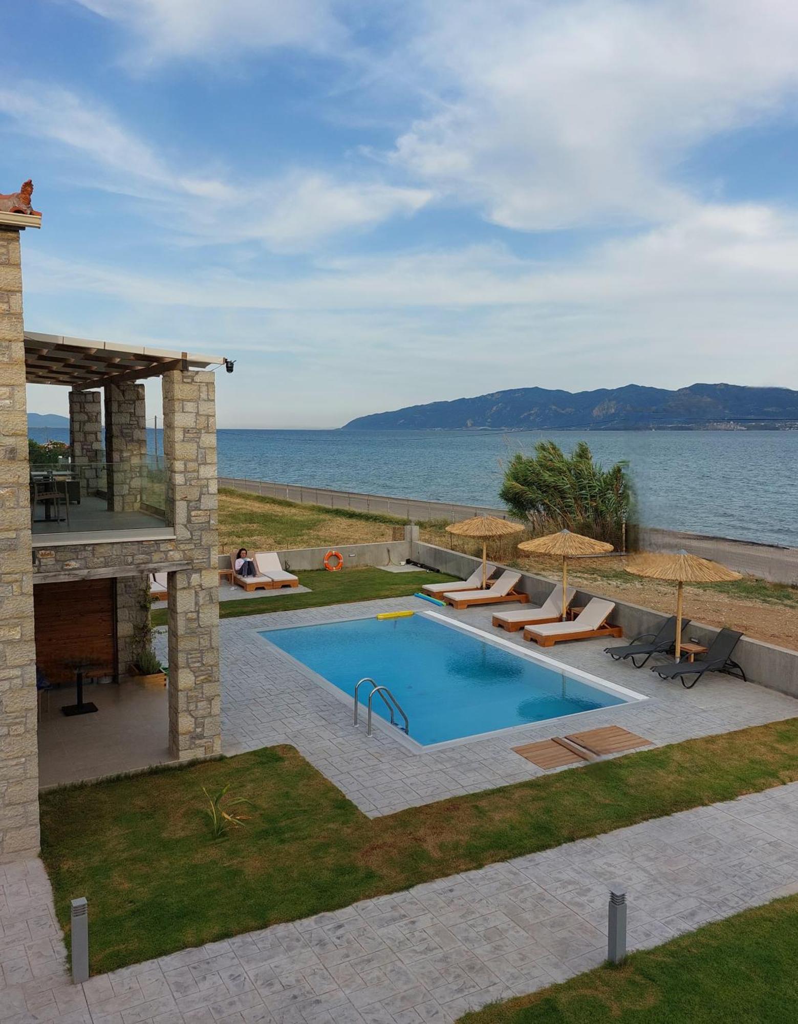 Santa Domenica Nafpaktos - Rooms And Apartments By The Sea Ngoại thất bức ảnh